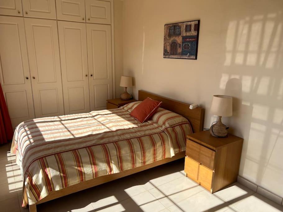 33 Pleasures Del Duque Apartment أذيخي المظهر الخارجي الصورة