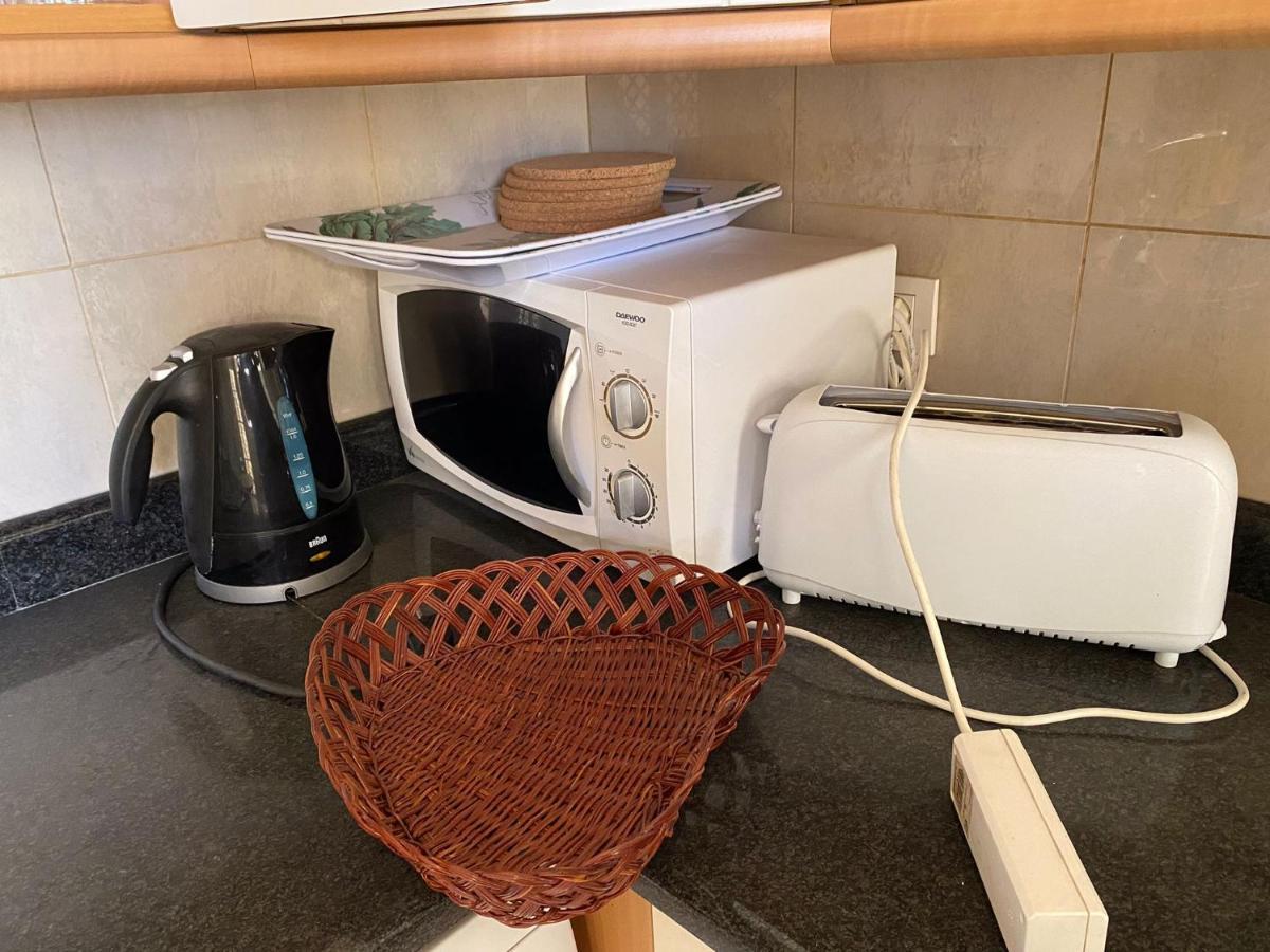 33 Pleasures Del Duque Apartment أذيخي المظهر الخارجي الصورة