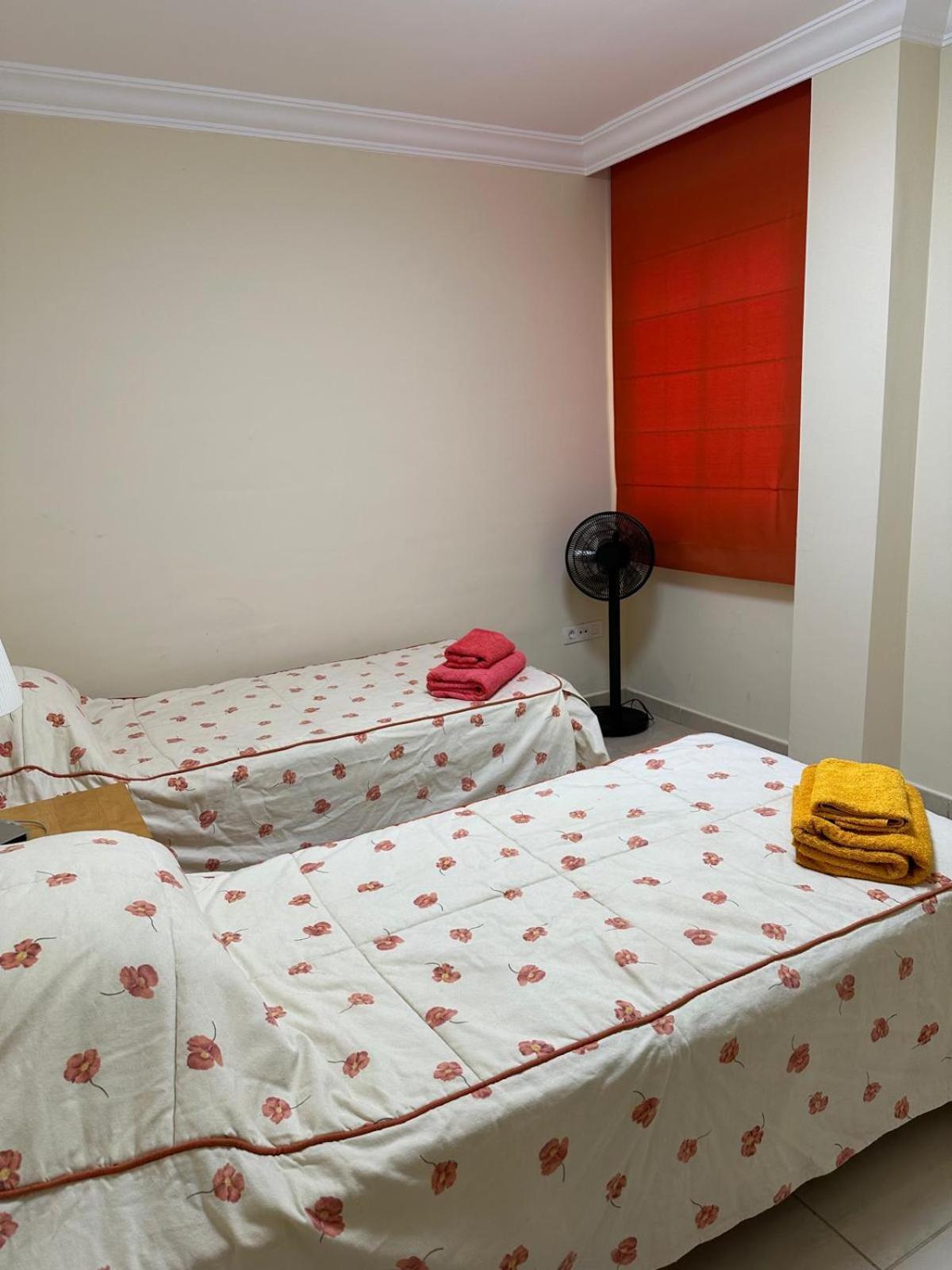 33 Pleasures Del Duque Apartment أذيخي المظهر الخارجي الصورة