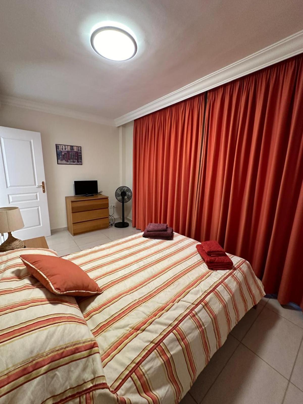 33 Pleasures Del Duque Apartment أذيخي المظهر الخارجي الصورة